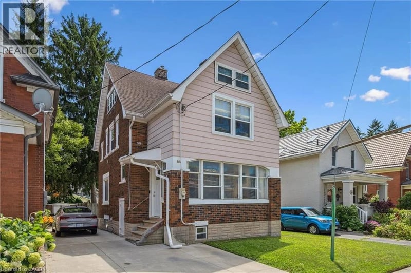 #Main Floor 147 SHANLEY Street, Kitchener, Ontario, N2H5P4, Kitchener, Ontario — photo 1 of 5