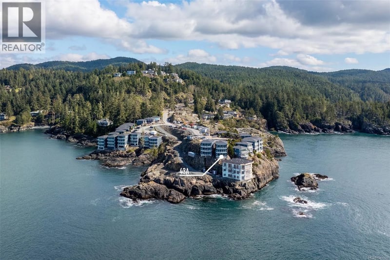 #43A 1000 SookePoint Place, Sooke, British Columbia, V9Z1N8, Sooke, British Columbia — photo 1 of 5