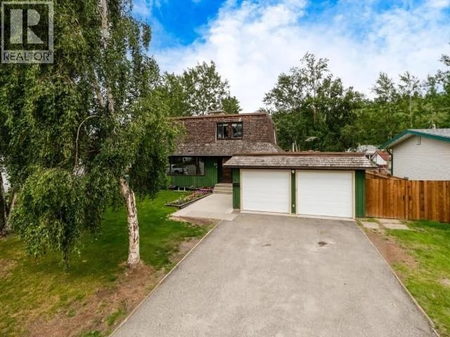 30 STEWART ROAD, Whitehorse, Yukon, Y1A3S3, Whitehorse, Yukon — photo 1 of 5