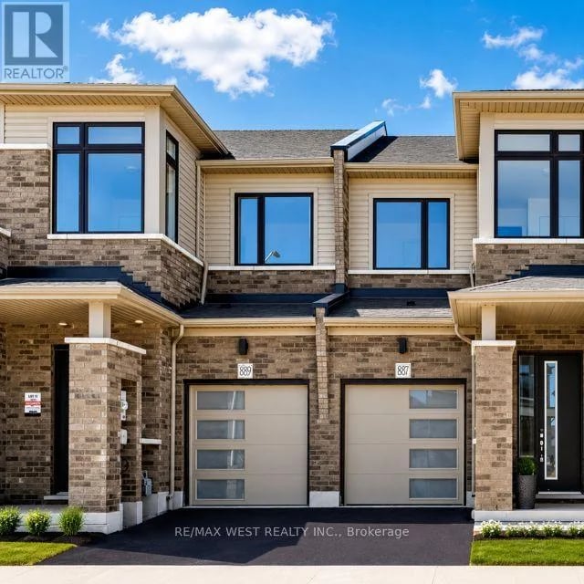 889 Douro Street, Stratford, Ontario, N5A0M3, Stratford, Ontario — photo 1 of 5