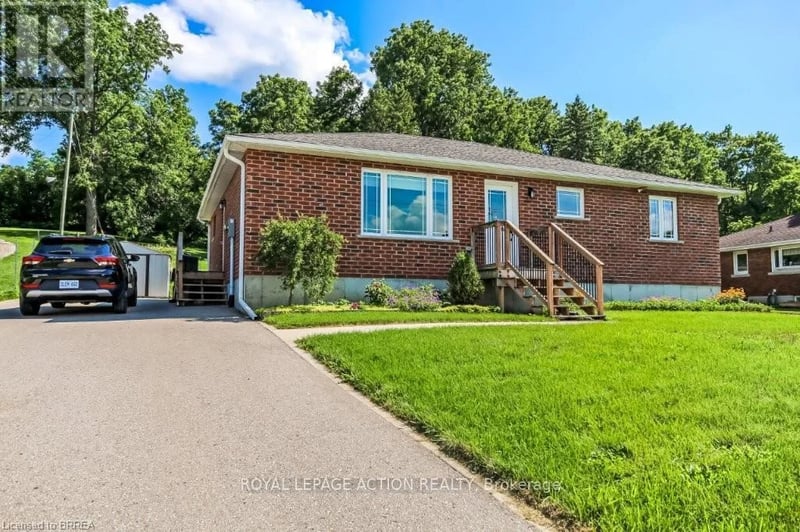 584616 Beachville Road, South-West Oxford (Beachville), Ontario, N0J1A0, South-West Oxford (Beachville), Ontario — photo 1 of 5