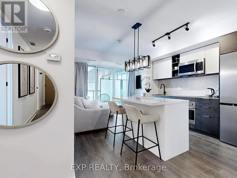 #330 36 Zorra Street, Toronto (Islington-City Centre West), Ontario, M8Z0G5, Toronto (Islington-City Centre West), Ontario — photo 1 of 5