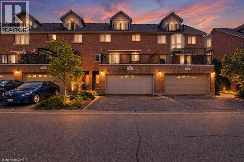 23 GROSVENOR Lane, Cambridge, Ontario, N1R8N2, Cambridge, Ontario — photo 1 of 5
