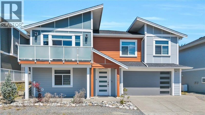 267 Golden Oaks Crescent, Nanaimo, British Columbia, V9T0K8, Nanaimo, British Columbia — photo 1 of 5