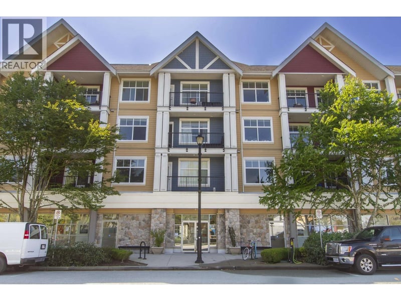 #207 1336 MAIN Street, Squamish, British Columbia, V8B0R2, Squamish, British Columbia — photo 1 of 5