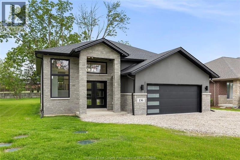 156 MELOCHE, Amherstburg, Ontario, N9V2Y6, Amherstburg, Ontario — photo 1 of 5