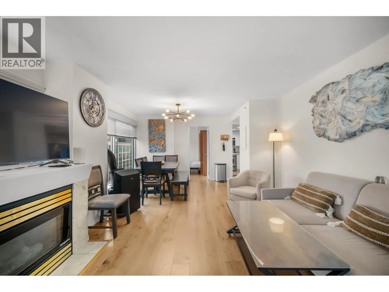 #2204 183 KEEFER Place, Vancouver, British Columbia, V6B6B9, Vancouver, British Columbia — photo 1 of 5