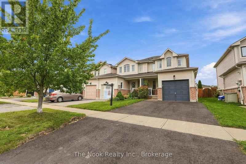 16 Annisson Court, Clarington (Bowmanville), Ontario, L1C5L3, Clarington (Bowmanville), Ontario — photo 1 of 5