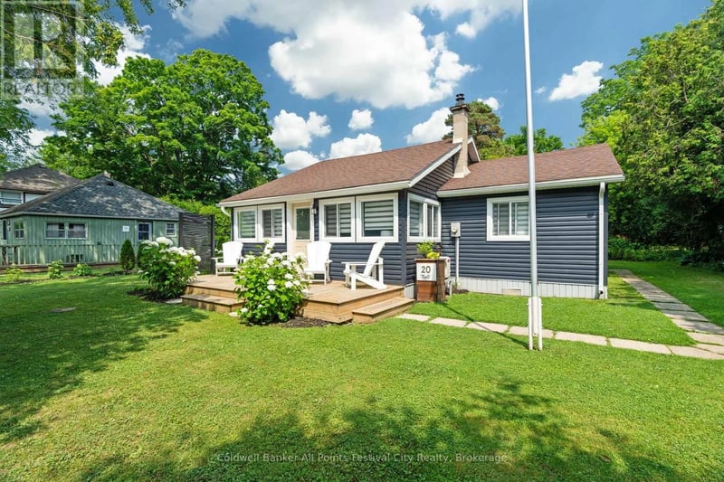 20 Tuyll Street, Bluewater (Bayfield), Ontario, N0M1G0, Bluewater (Bayfield), Ontario — photo 1 of 5