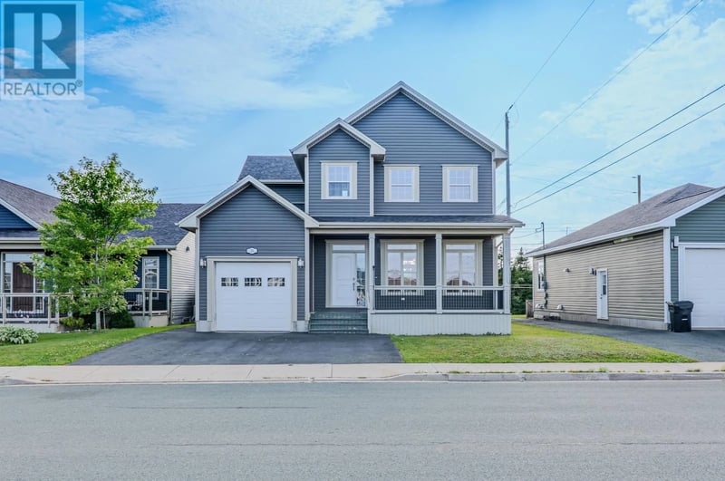 28 Kenai Crescent, St. John's, Newfoundland & Labrador, A1H0J1, St. John's, Newfoundland & Labrador — photo 1 of 5