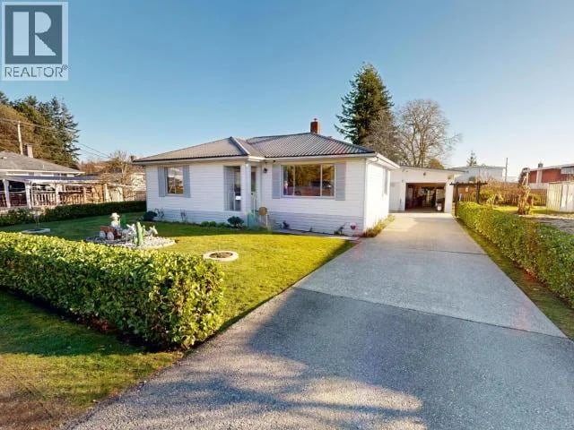 6978 BUTEDALE STREET, Powell River, British Columbia, Powell River, British Columbia — photo 1 of 5