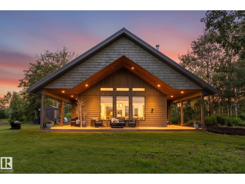 17545 VICTORIA TR, Rural Smoky Lake County, Alberta, T0A3C0, Rural Smoky Lake County, Alberta — photo 1 of 5