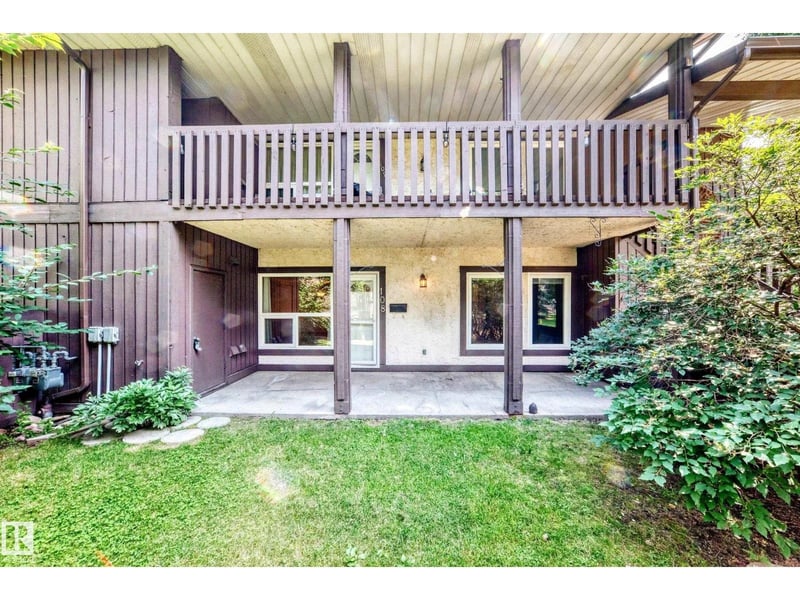 108 SURREY GARDENS GD NW, Edmonton, Alberta, T5T1Z3, Edmonton, Alberta — photo 1 of 5
