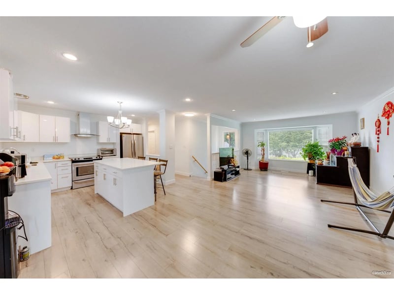 2944 271 Street, Langley, British Columbia, V4W3C4, Langley, British Columbia — photo 1 of 5