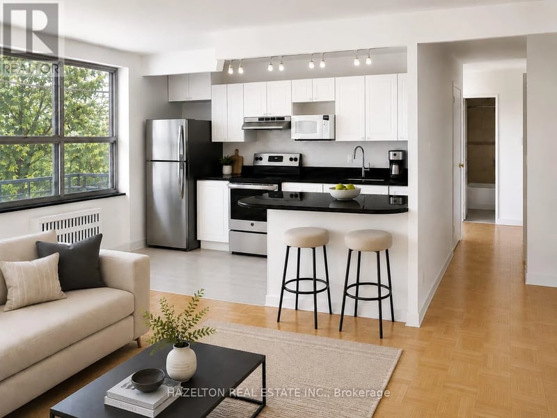 #302 4 Sherbourne Street North, Toronto (Rosedale-Moore Park), Ontario, M4W2T1, Toronto (Rosedale-Moore Park), Ontario — photo 1 of 5