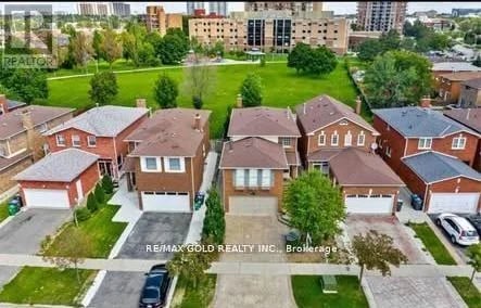 36 Windmill Boulevard, Brampton (Fletcher's Creek South), Ontario, L6Y3E4, Brampton (Fletcher's Creek South), Ontario — photo 1 of 5