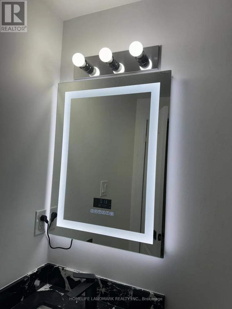 37 Seahorse Avenue West, Brampton (Madoc), Ontario, L6V4N7, Brampton (Madoc), Ontario — photo 1 of 5