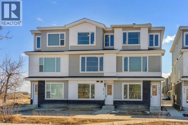 8850 48 Street Northeast, Calgary, Alberta, T3J5N8, Calgary, Alberta — photo 1 of 5