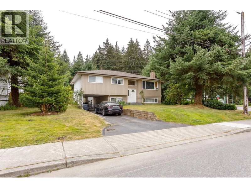 815 SEYMOUR Drive, Coquitlam, British Columbia, V3J6V8, Coquitlam, British Columbia — photo 1 of 5