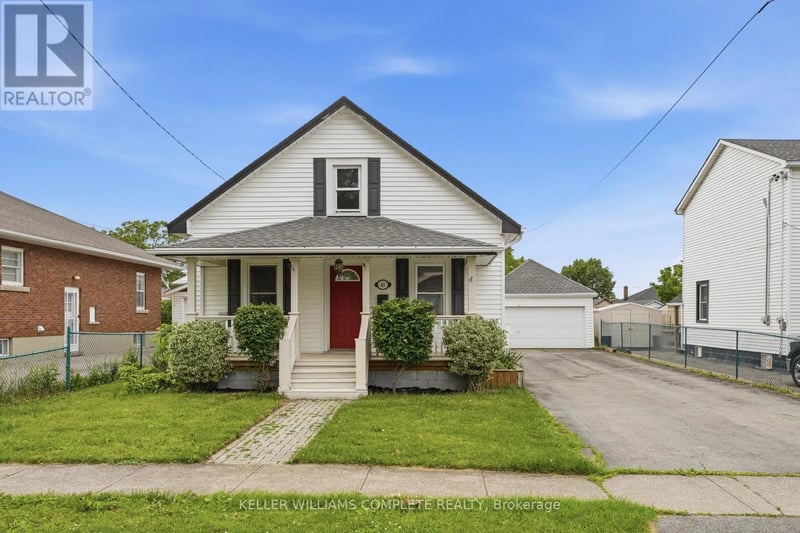 61 Wallace Avenue, Port Colborne (Main Street), Ontario, L3K3X5, Port Colborne (Main Street), Ontario — photo 1 of 5
