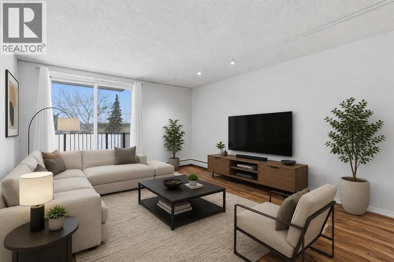 80 Galbraith Drive Southwest, Calgary, Alberta, T3E4Z6, Calgary, Alberta — photo 1 of 5