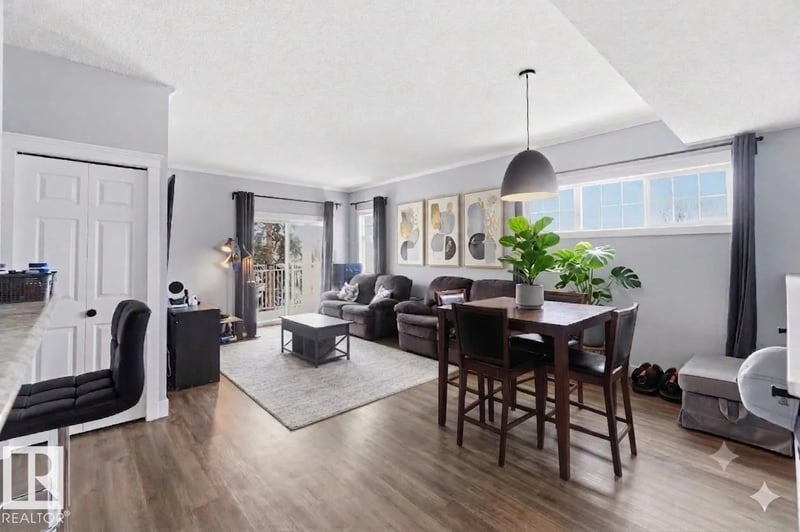 #11 1179 SUMMERSIDE DR SW, Edmonton, Alberta, T6X1K1, Edmonton, Alberta — photo 1 of 5