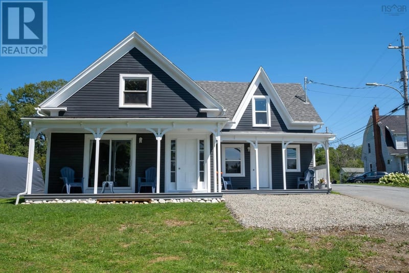 17 Behie Road East, Sheet Harbour, Nova Scotia, B0J3H0, Sheet Harbour, Nova Scotia — photo 1 of 5
