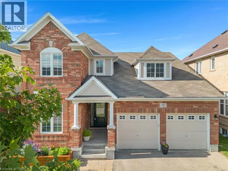 32 CHASE Crescent, Cambridge, Ontario, N3C0C5, Cambridge, Ontario — photo 1 of 5