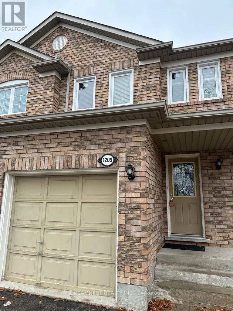 1209 Quest Circle, Mississauga (Meadowvale Village), Ontario, L5N8B9, Mississauga (Meadowvale Village), Ontario — photo 1 of 5