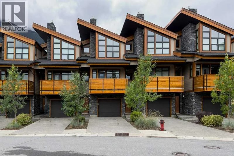 418 Riva Heights, Canmore, Alberta, T1W3L4, Canmore, Alberta — photo 1 of 5