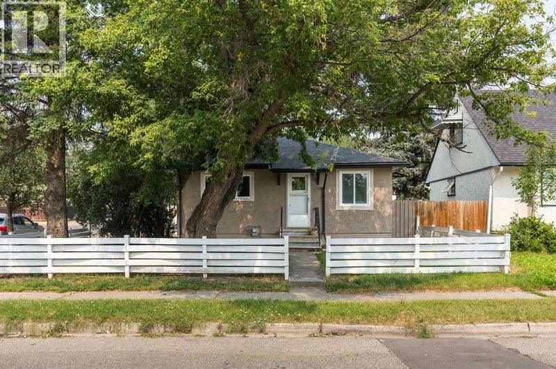 1803 5A Avenue North, Lethbridge, Alberta, T1H0R2, Lethbridge, Alberta — photo 1 of 5