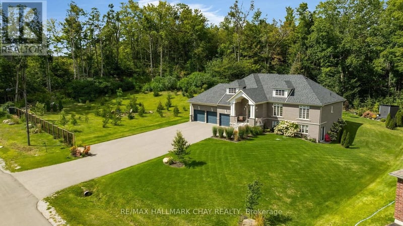 21 Ruby Ridge, Oro-Medonte (Sugarbush), Ontario, L0L2E0, Oro-Medonte (Sugarbush), Ontario — photo 1 of 5