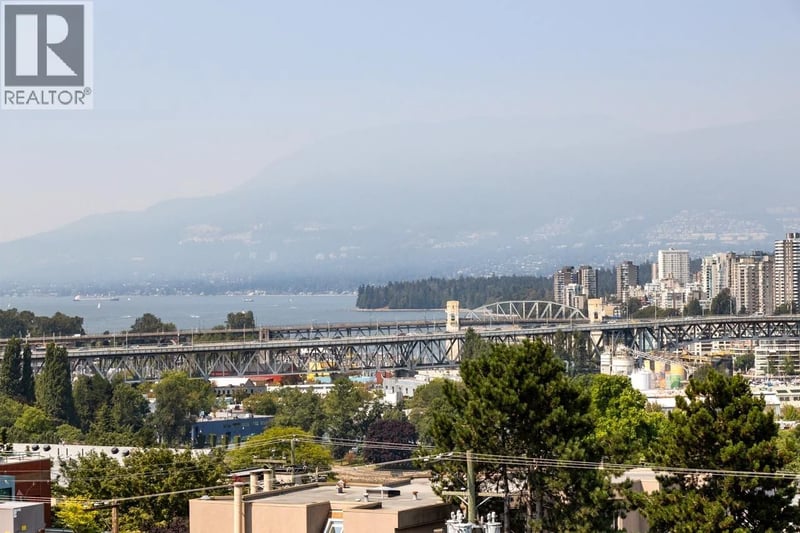 #707 1068 BROADWAY, Vancouver, British Columbia, V6H0A7, Vancouver, British Columbia — photo 1 of 5