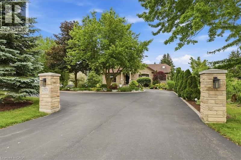 2371 SNYDERS Road East, Petersburg, Ontario, N0B2H0, Petersburg, Ontario — photo 1 of 5