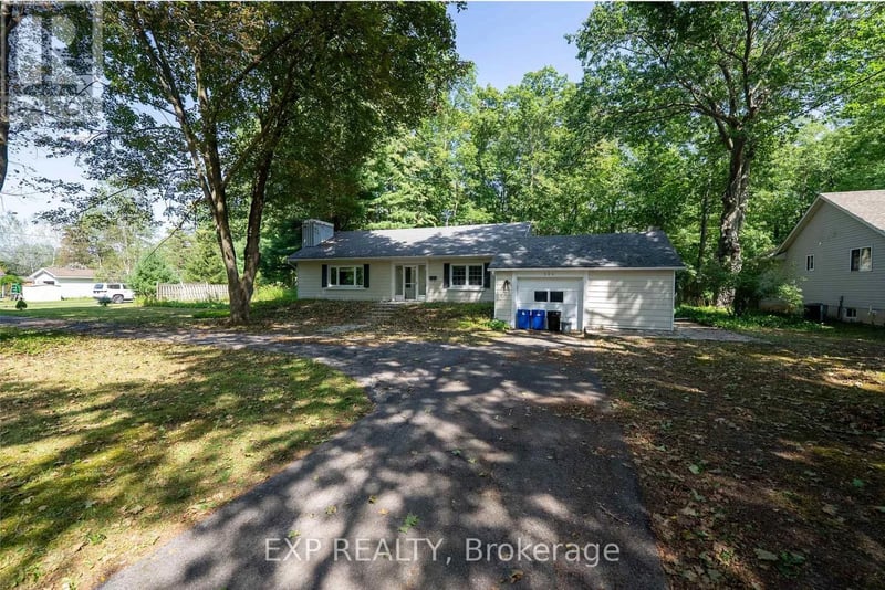 564 Prospect Point Road North, Fort Erie (Ridgeway), Ontario, L0S1N0, Fort Erie (Ridgeway), Ontario — photo 1 of 5