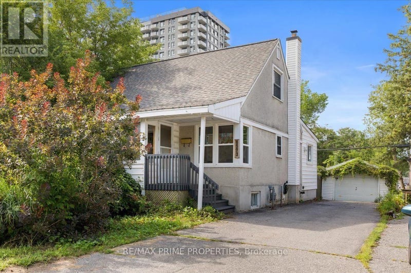 1273 Thames Street, Ottawa, Ontario, K1Z7N1, Ottawa, Ontario — photo 1 of 5