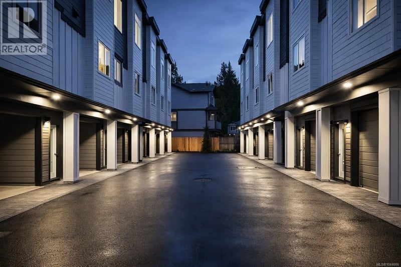 954 Snapdragon Court, Langford, British Columbia, V9C2P3, Langford, British Columbia — photo 1 of 5