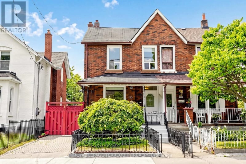 150 Osler Street, Toronto (Weston-Pellam Park), Ontario, M6N2Y8, Toronto (Weston-Pellam Park), Ontario — photo 1 of 5
