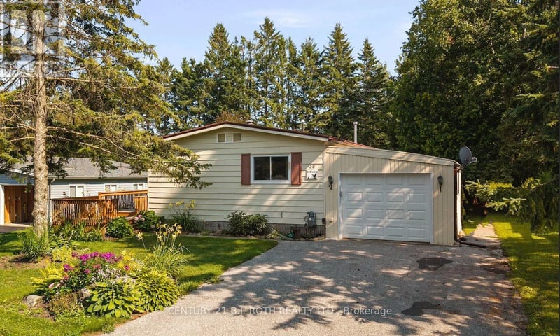 20 Cameron Drive, Oro-Medonte, Ontario, L0L1T0, Oro-Medonte, Ontario — photo 1 of 5