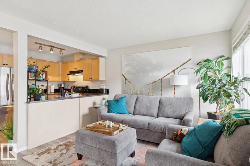 #22 230 EDWARDS DR SW, Edmonton, Alberta, T6X1G7, Edmonton, Alberta — photo 1 of 5