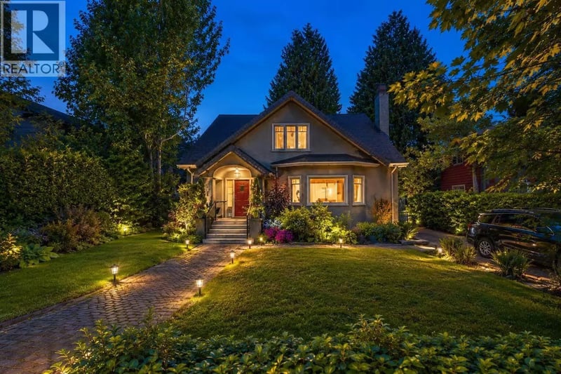 4655 6TH Avenue, Vancouver, British Columbia, V6R1V6, Vancouver, British Columbia — photo 1 of 5