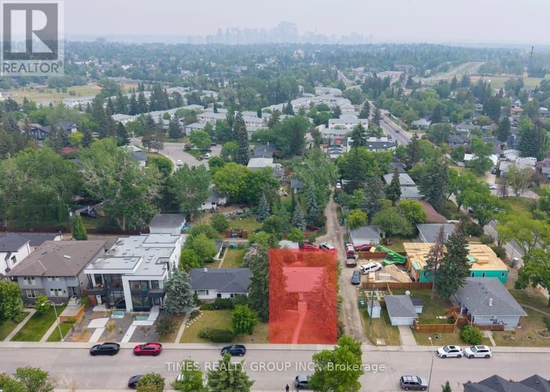 3234 Kinsale Rd. SW, Calgary, Alberta, T3E4S2, Calgary, Alberta — photo 1 of 5