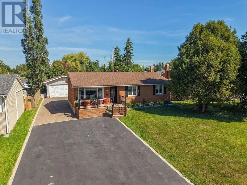 42 Niagara DR, Sault Ste. Marie, Ontario, P6B4L7, Sault Ste. Marie, Ontario — photo 1 of 5