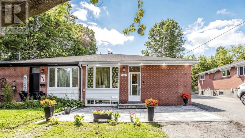 59 Davis Road, Aurora (Aurora Highlands), Ontario, L4G2B4, Aurora (Aurora Highlands), Ontario — photo 1 of 5