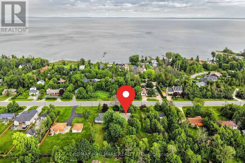 9771 Beachwood Road, Collingwood, Ontario, L9Y3Z1, Collingwood, Ontario — photo 1 of 5