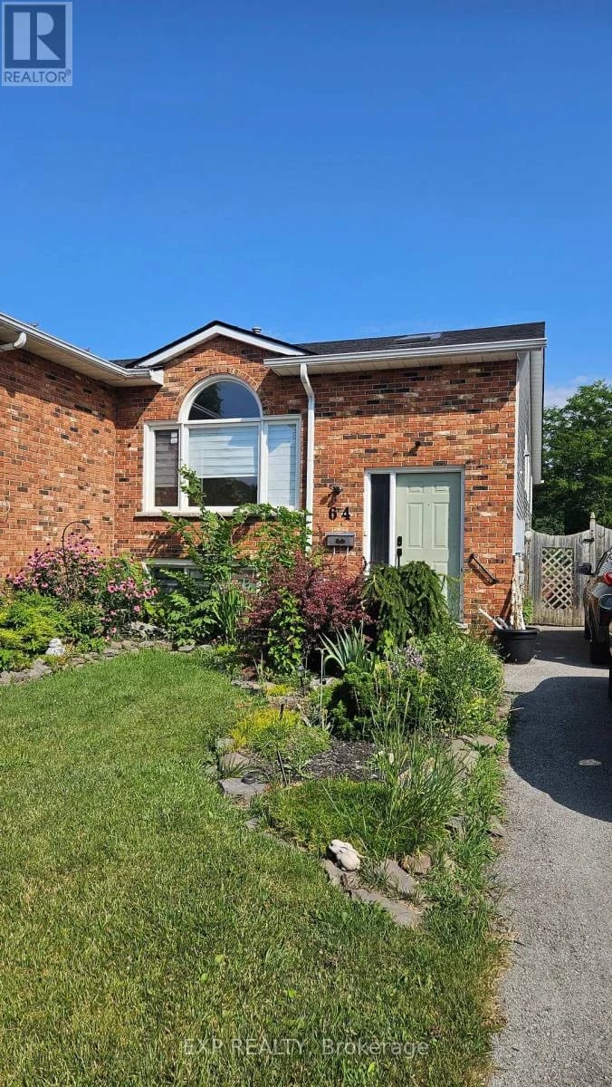 #Lower 64 Chapel Hill Crescent, Welland (N. Welland), Ontario, L3C6G9, Welland (N. Welland), Ontario — photo 1 of 5