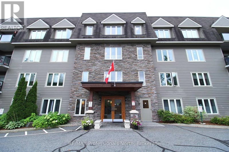 #402 26 Dairy Lane, Huntsville, Ontario, P1H0A4, Huntsville, Ontario — photo 1 of 5
