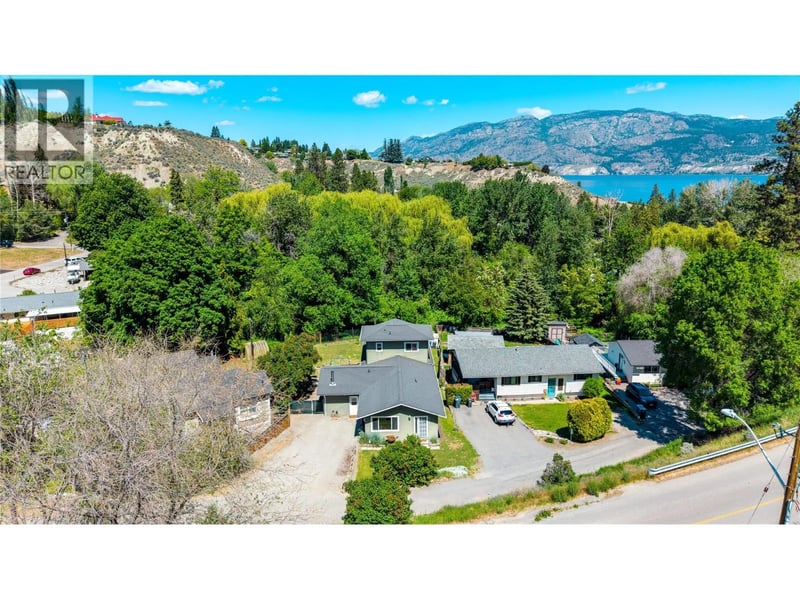 14406 Latimer Avenue, Summerland, British Columbia, V0H1Z0, Summerland, British Columbia — photo 1 of 5