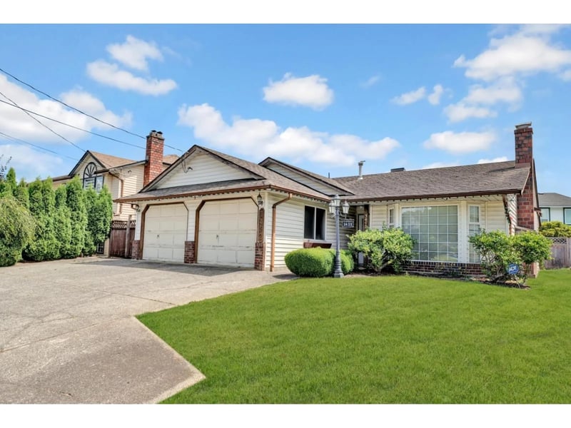 3452 CLEARBROOK Road, Abbotsford, British Columbia, V2T5C1, Abbotsford, British Columbia — photo 1 of 5