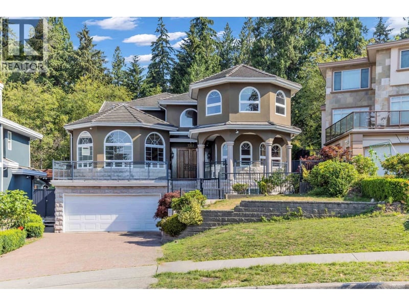 7353 UNION Street, Burnaby, British Columbia, V5A1J1, Burnaby, British Columbia — photo 1 of 5